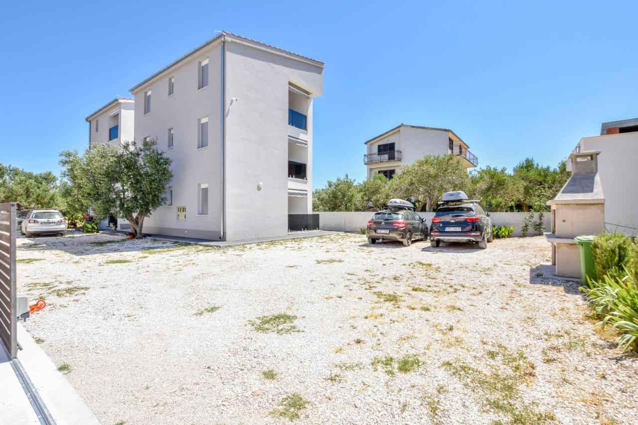 Apartments Zdeslav Rogoznica  Ngoại thất bức ảnh