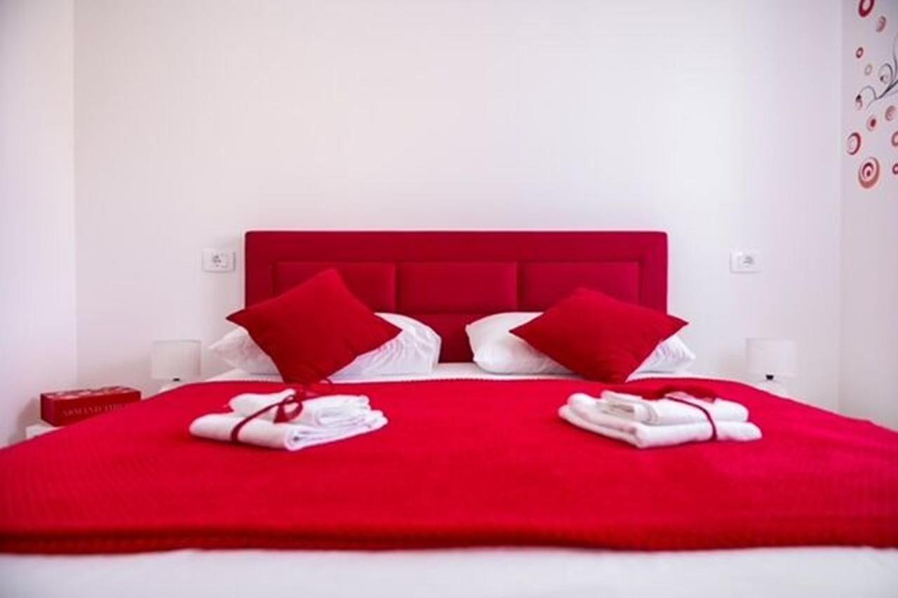 Apartments Zdeslav Rogoznica  Ngoại thất bức ảnh