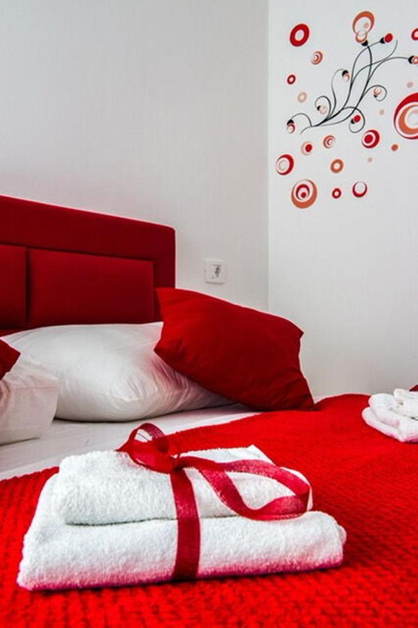 Apartments Zdeslav Rogoznica  Ngoại thất bức ảnh